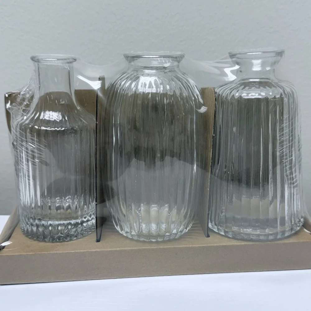 New Target Bullseye Playground Set of 3 Clear Glass Ribbed Vases 2026